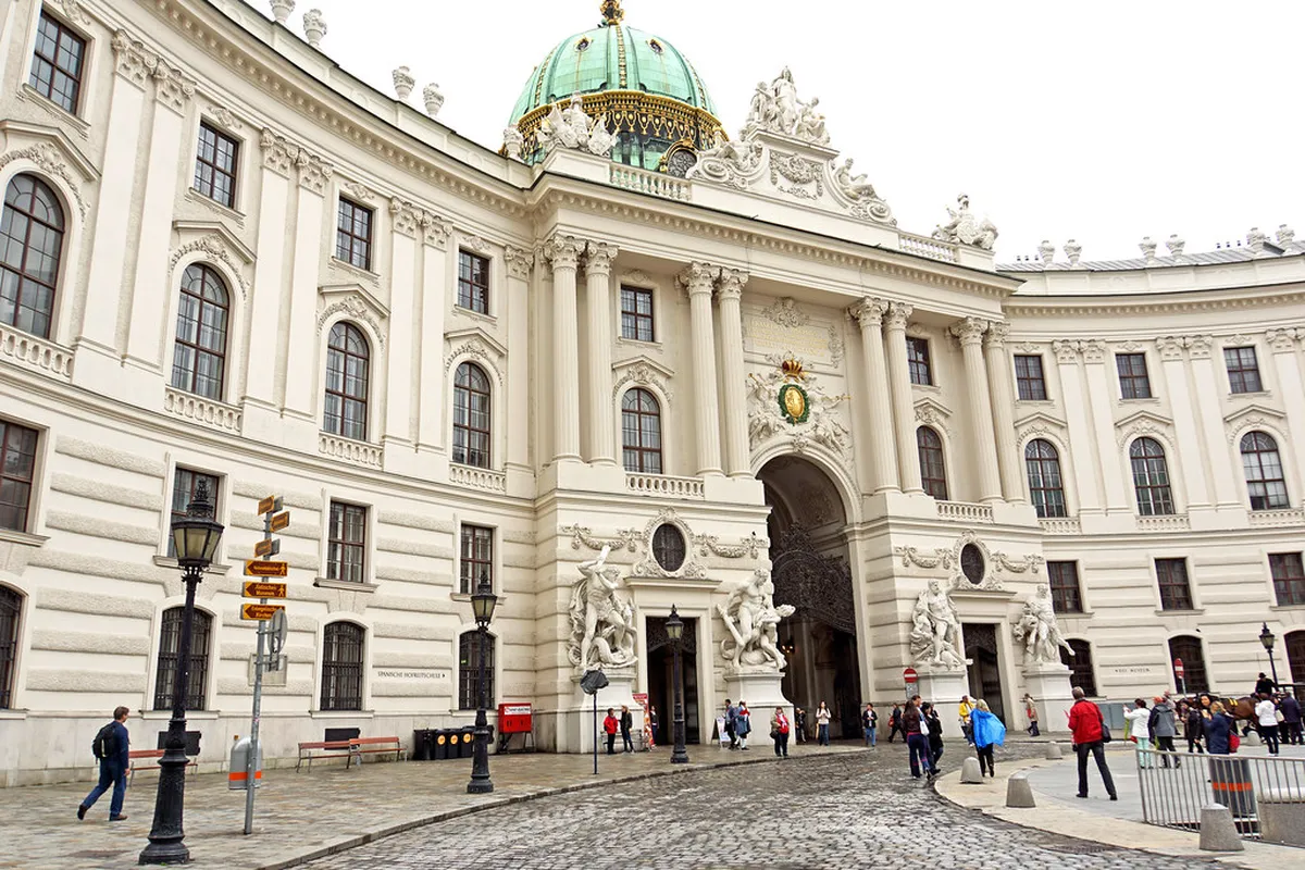 Accessible Architecture Tours Ajaccio 2025 Guide