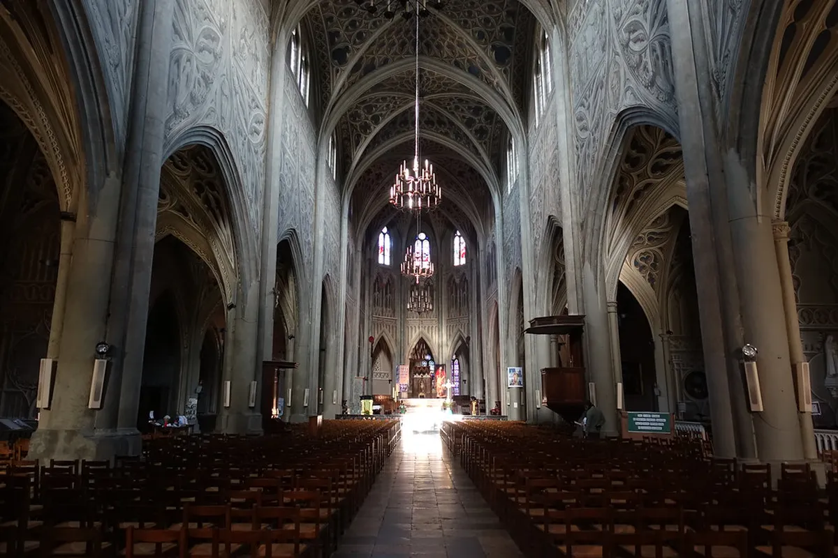 Cathédrale Saint-François-de-Sales Interior Architecture